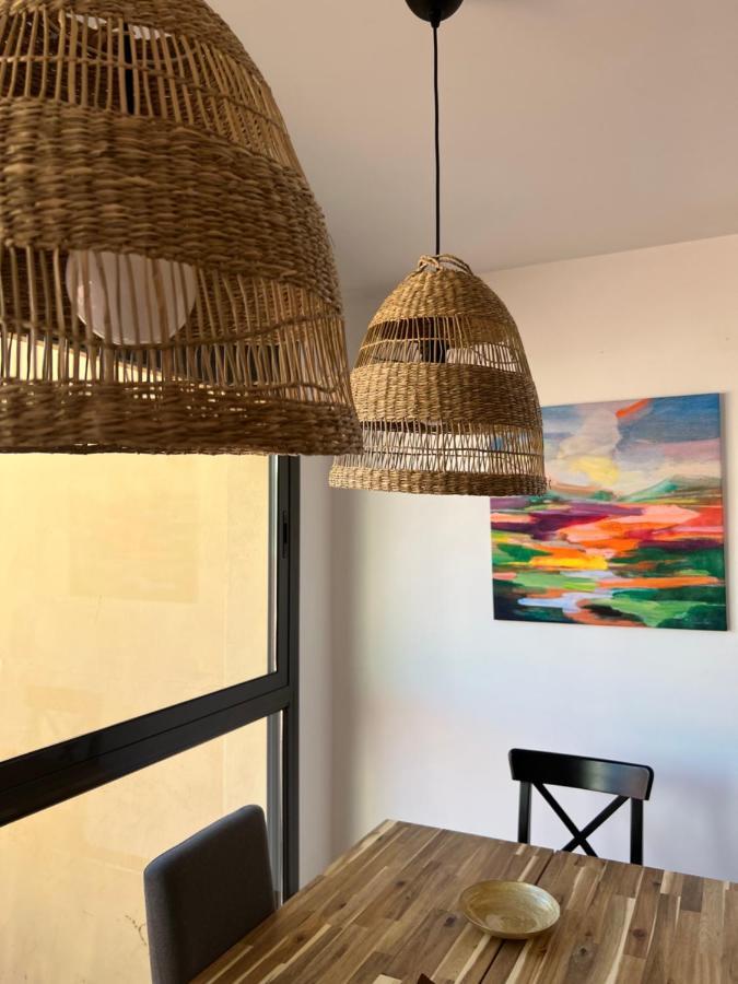 הוילה סנט פליו דה יוברגאט Casa Neus, Casa Cerca De Barcelona מראה חיצוני תמונה