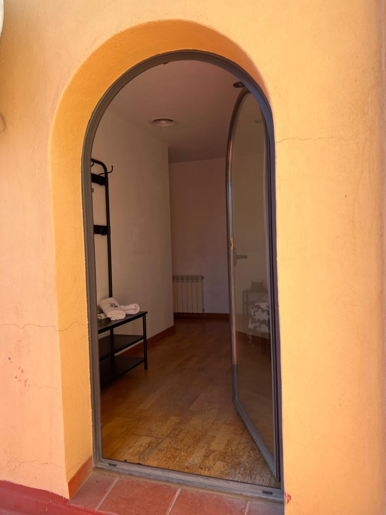 הוילה סנט פליו דה יוברגאט Casa Neus, Casa Cerca De Barcelona מראה חיצוני תמונה
